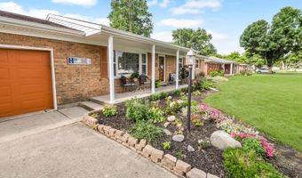 22 Greenmoor Dr, Arcanum, OH 45304