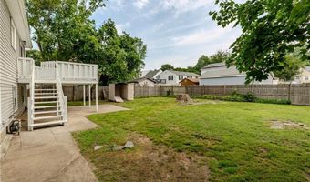 5 Standish Ave, North Providence, RI 02911