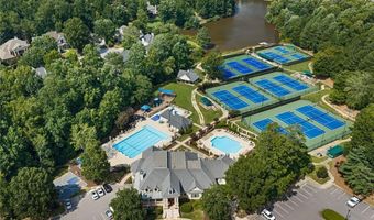 765 Falls Landing Ct, Alpharetta, GA 30022