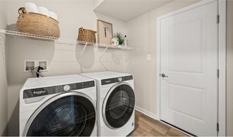 786 Resort Blvd, Dover, DE 19904