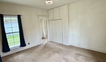 921 Lincoln Ave, Bedford, IN 47421