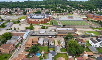 941 Glenwood Ave, Ambridge, PA 15003
