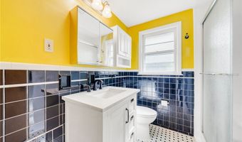 36 Lennox Ave, Amherst, NY 14226