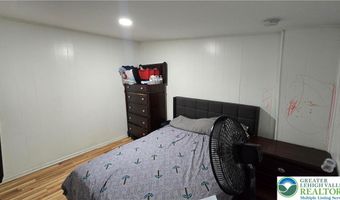 909 N 6th St, Allentown, PA 18102