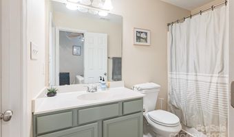 157 Ross Moore Ave, Charlotte, NC 28205