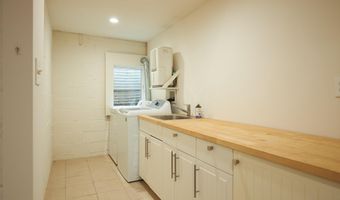 5306 ALBEMARLE St, Bethesda, MD 20816