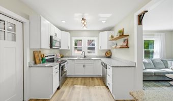 313 Glendale Ave, Athens, TN 37303