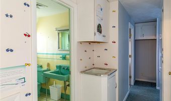 5393 Post Rd, East Greenwich, RI 02818