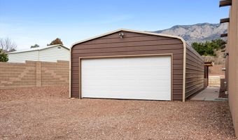 10711 MODESTO Ave NE, Albuquerque, NM 87122