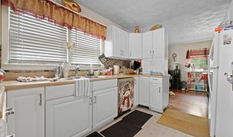 1887 W Beech St, Alliance, OH 44601