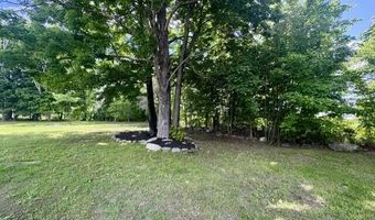 887 Foxes Ridge Rd, Acton, ME 04001