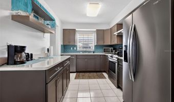 1640 JUNO Trl 102A, Astor, FL 32102
