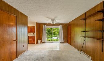 408 Hillview Dr, Aurora, IN 47001