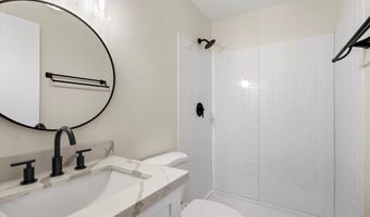 102 W 17TH Ave, Apache Junction, AZ 85120