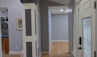 1030 Oakwood St, Burley, ID 83318