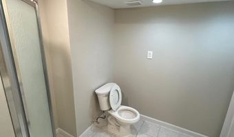 6521 GILDAR St, Alexandria, VA 22310