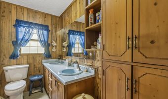 950 Middle Creek Rd, Afton, TN 37616