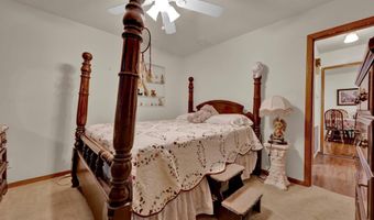 3609 RED OAK Dr, Adamsville, AL 35005