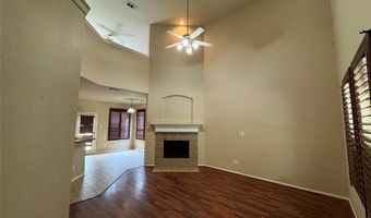 405 Creekside Dr, Anna, TX 75409