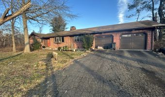 60 Green Hill Rd, Bethany, CT 06524