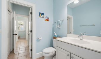 4 Addison St, Beaufort, SC 29907