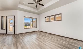 2400 E Brek St, Brandon, SD 57005