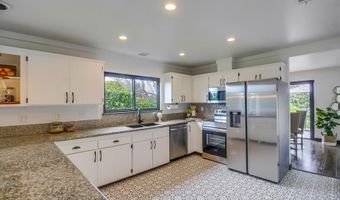 3886 Santa Cruz, San Diego, CA 92107