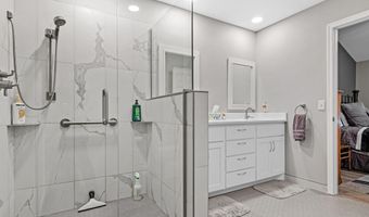 13800 Fernando Ave, Apple Valley, MN 55124