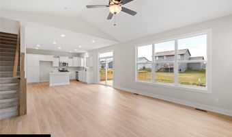 4415 NE 8th St, Ankeny, IA 50021