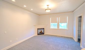 9692 WILLAMETTE St, Aumsville, OR 97325