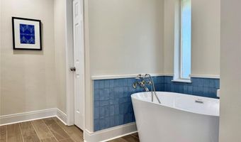 107 Augusta Ave, Benton, LA 71006