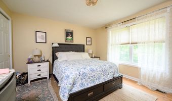 89 Block St, Abington, MA 02351