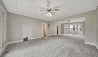 823 N 11th St, Beatrice, NE 68310