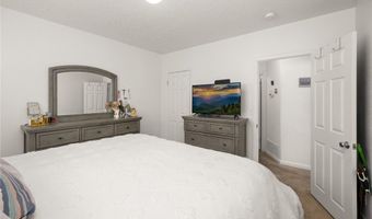 2306 W Alhambra Rd, Alhambra, CA 91801