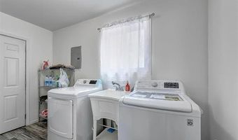 5642 WEDDEL St, Dearborn Heights, MI 48125