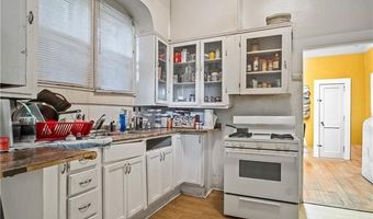 17 PROSPECT St, Alexandria, LA 71301