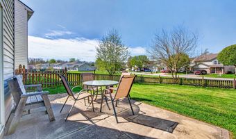 8040 Maple Stream Blvd, Indianapolis, IN 46217