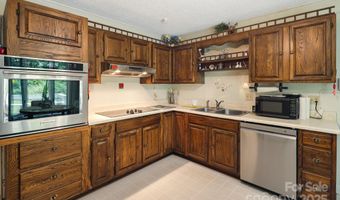 6 Brook Forest Dr, Arden, NC 28704
