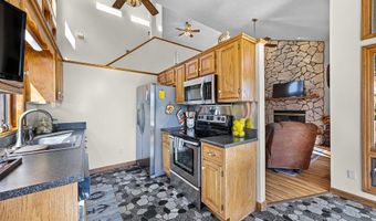 1515 RIVERSIDE Ln, Adamsville, TN 38310
