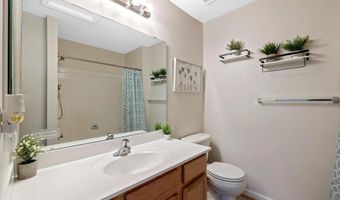 25427 ELM Ter, Aldie, VA 20105