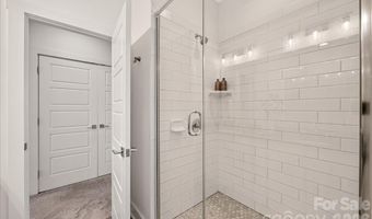 1146 E 36th St, Charlotte, NC 28205