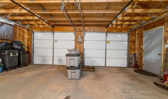24 Osprey Rd, Alton, NH 03809