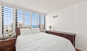 411 Hobron Ln 3801, Honolulu, HI 96815