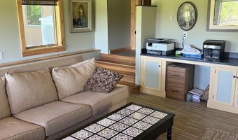 335 Valley View Dr, Addison, VT 05491