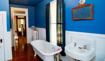 192 Clay St, Alderson, WV 24910