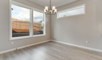 734 NW 28TH St, Battle Ground, WA 98604