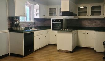 141 Orchard St, Andover, OH 44003