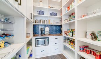 23673 AMESFIELD Pl, Aldie, VA 20105