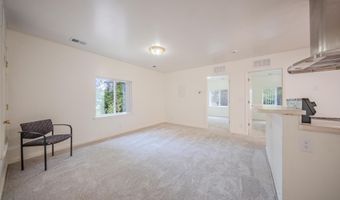 2472 Hawks Ave 2, Ann Arbor, MI 48108