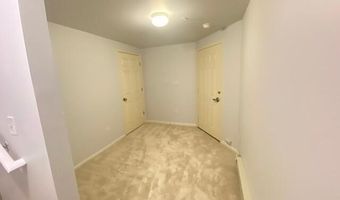 119 W Oakbrook Dr, Ann Arbor, MI 48103